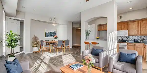 32 E Serene Avenue