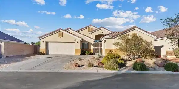 6458 White Tiger Court