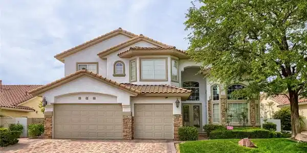 Image 3: Exquisite Residence located within the Guard Gated