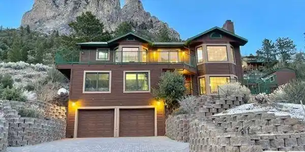 356 Crestview Drive