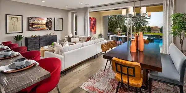 Image 3: Model Home Photo