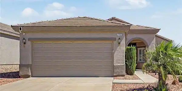 Image 2: A desert-friendly landscape surrounds this invitin