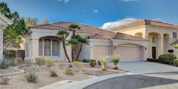 533 Tuscany View Street