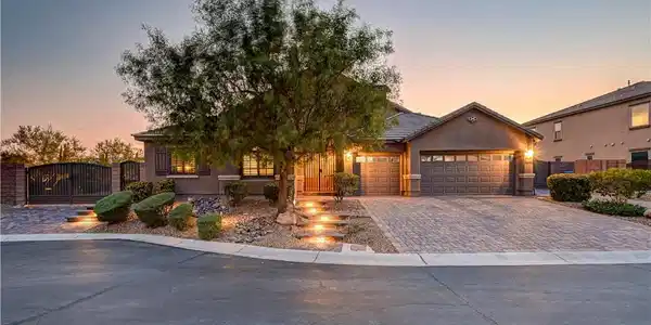 7311 Velvet Sky Street
