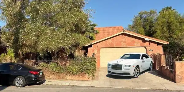 3167 El Cedro Circle