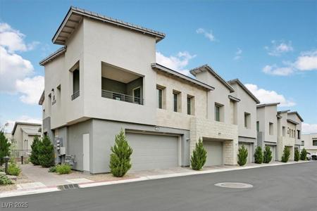 600 N Carriage Hill Drive