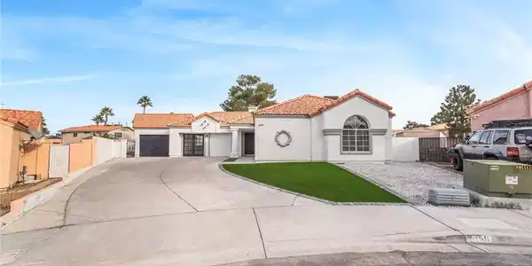 2850 Nikki Place