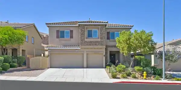 1702 Sonoran Bluff Avenue