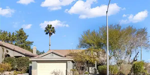 1886 Desert Forest Way