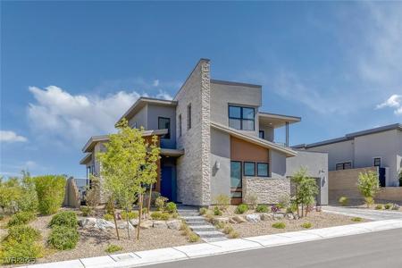 762 Bolide Street