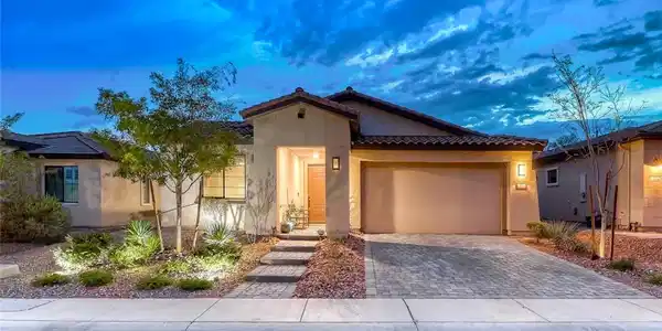 13 Stone Yucca Court