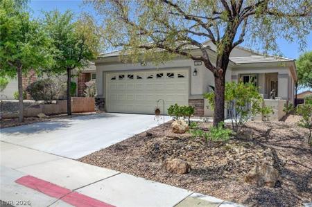 2521 Crater Rock Street