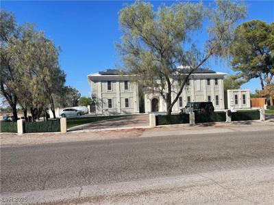 6480 W Oquendo Road