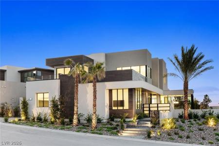 521 Overlook Rim Drive