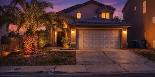 5852 Wood Petal Street
