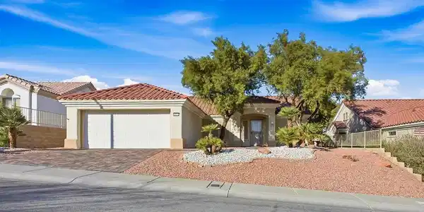 10332 Linfield Place