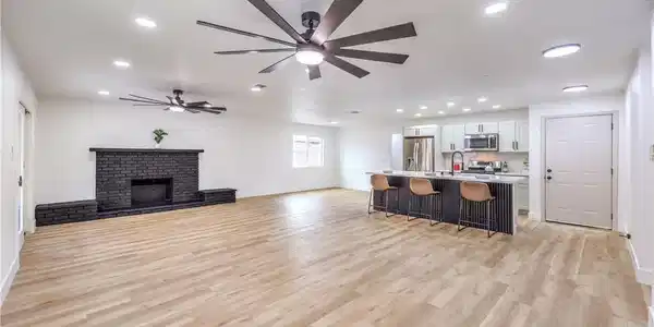 5203 Reeder Circle