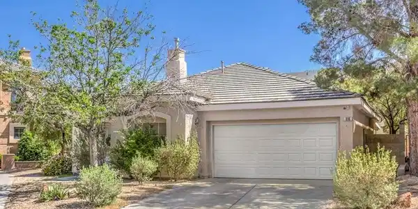 816 Coliseum Lane