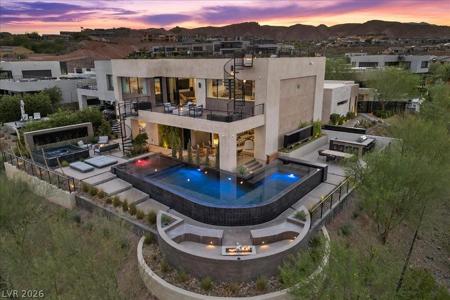 32 Highland Cove Lane