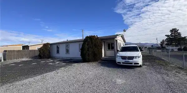 1171 S Comstock Circle