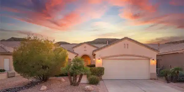 2127 King Mesa Drive