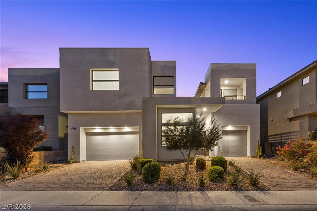 Image 1: Modern architecture with clean lines and integrate