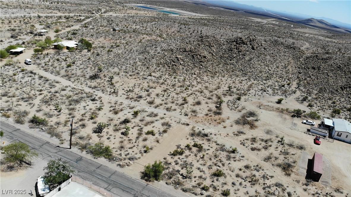 Image 4: Overview of rural landscape with a desert landscap