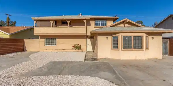2232 Valley Drive