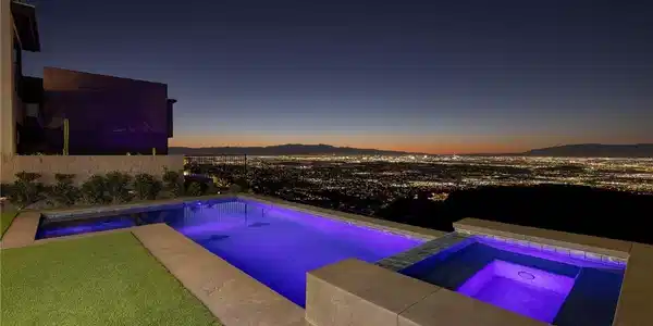 601 Overlook Rim Drive