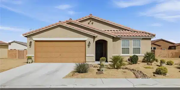 3948 E Marathon Drive