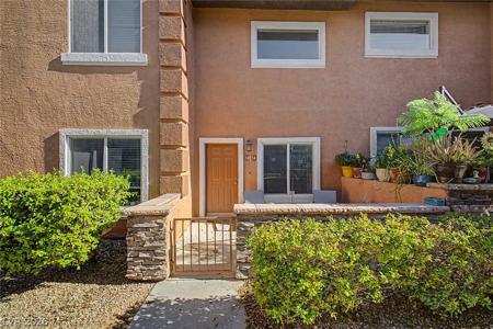 10514 Gold Shadow Avenue