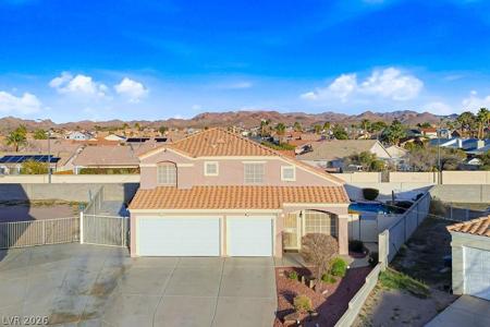 200 Oleander Place