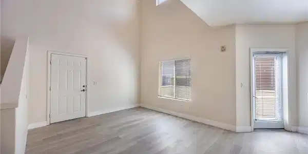 Image 4: Towering ceilings and clean-lined wood-like vinyl