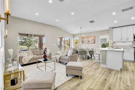 474 Edgefield Ridge Place