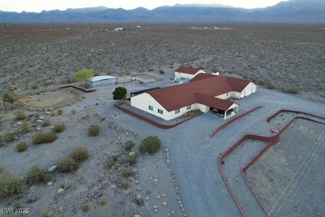 Image 3: Overview of rural landscape with a desert landscap