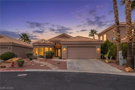 233 Pinnacle Court