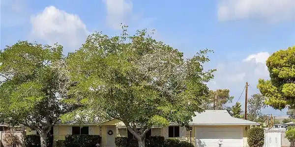 1945 Duneville Street