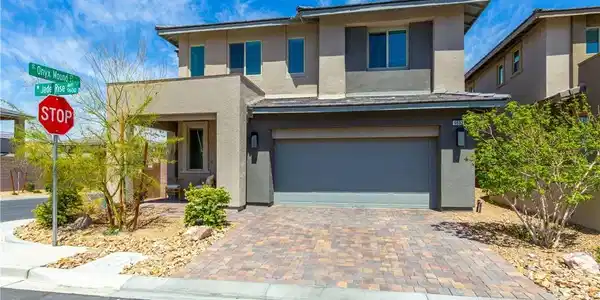 9692 Jade Rise Avenue