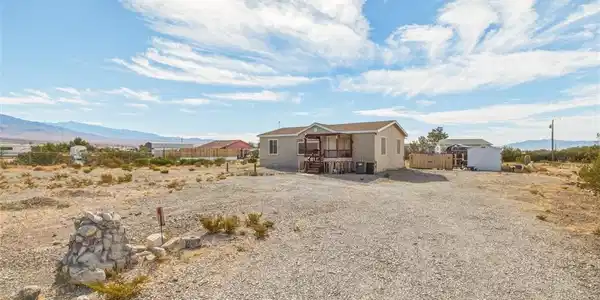 Image 2: Desert-situated single-level residence features a