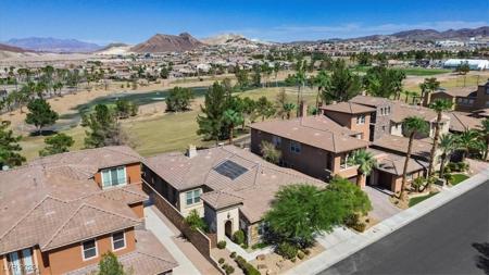 456 Punto Vallata Drive
