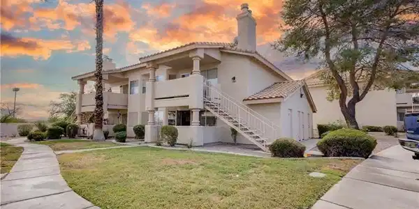 1300 Pinto Rock Lane
