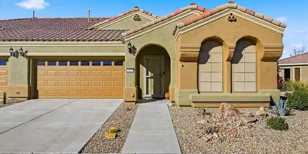 2429 Sun Grazer Street