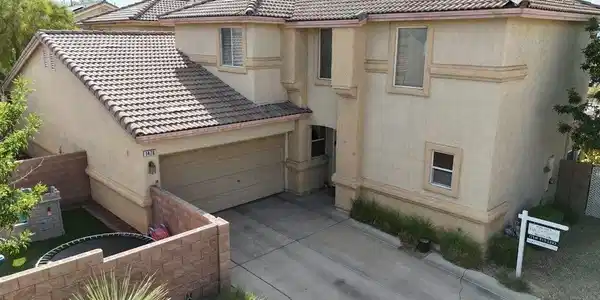 1476 Evening Song Avenue