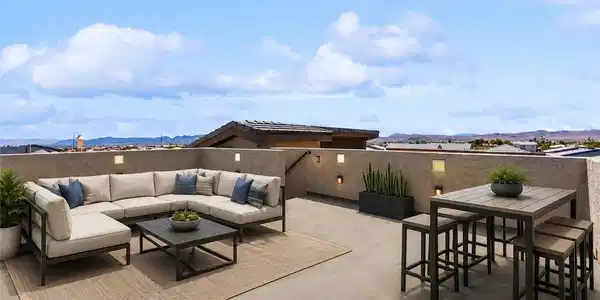 Image 3: Concrete flooring and half-walls frame a spacious