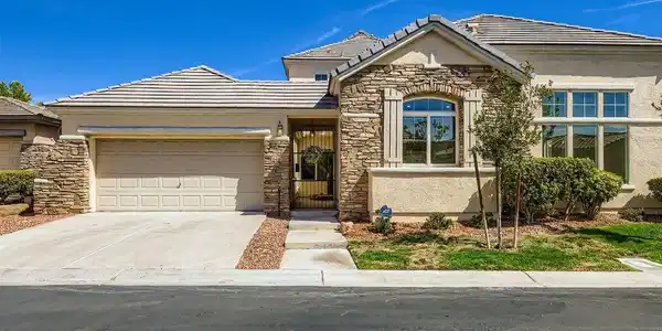 10486 Tyler Park Avenue