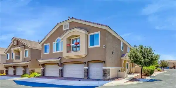 3521 Hazelnut Pine Place