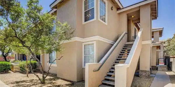 9901 Trailwood Drive
