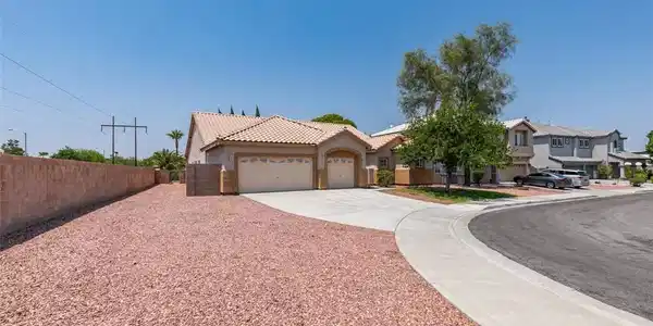 427 Rhythm Street