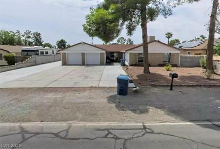 5701 Avenida Tampico