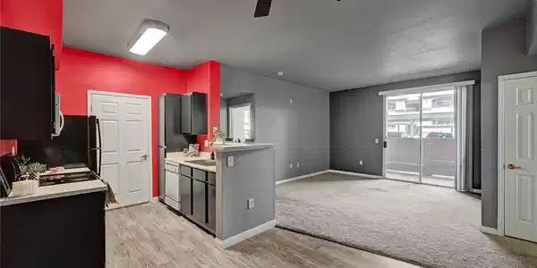 231 W Horizon Ridge Parkway